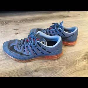 Men’s Nike Size 12